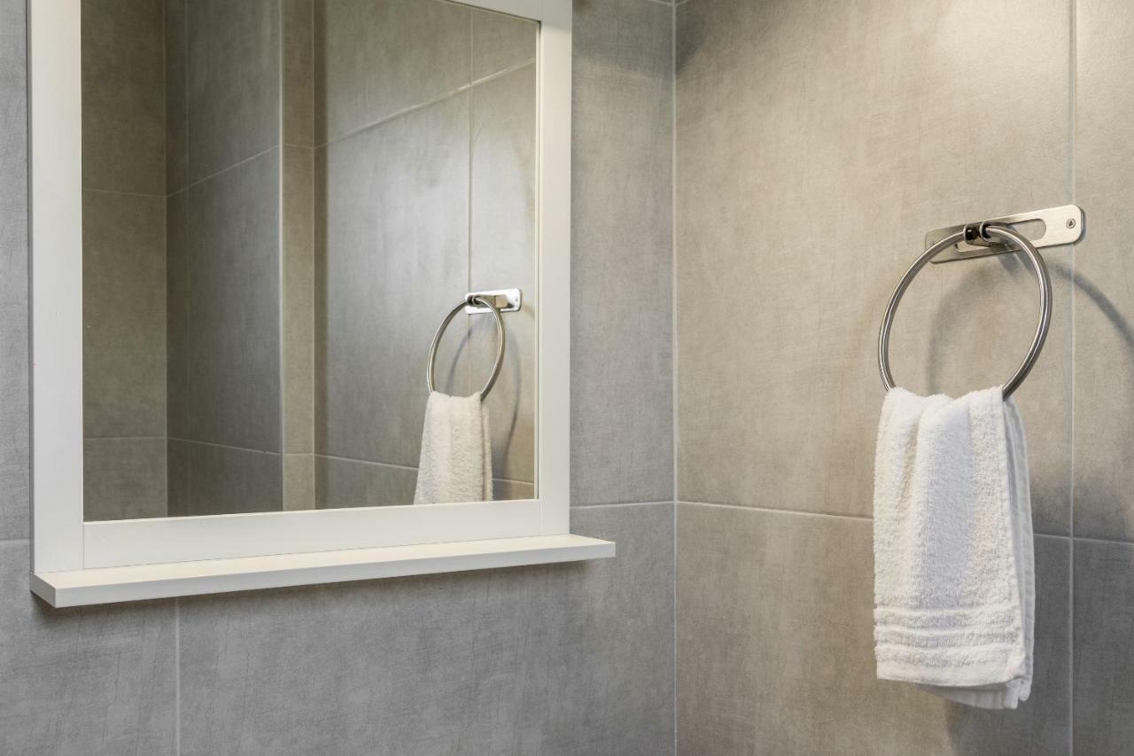 V Luxury Apartments Siviri Cameră foto